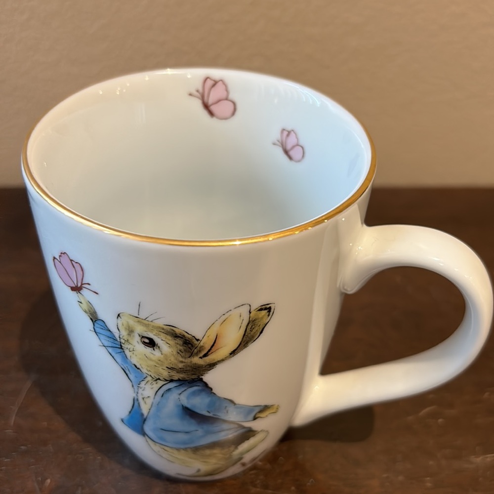 Beatrix Potter Peter Rabbit Bunny Easter Set of 2 Collectible Mugs Gold Rim - Picture 5 of 5